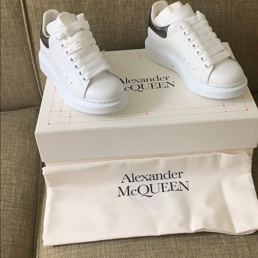 AlexNder McQueen sneakers Larry Latino grain white
